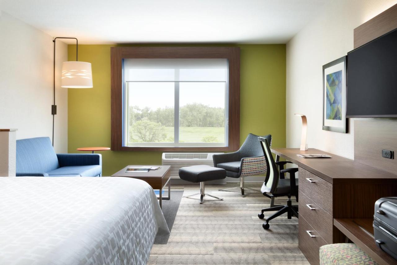 Holiday Inn Express & Suites - Savannah N - Port Wentworth By Ihg Exterior photo